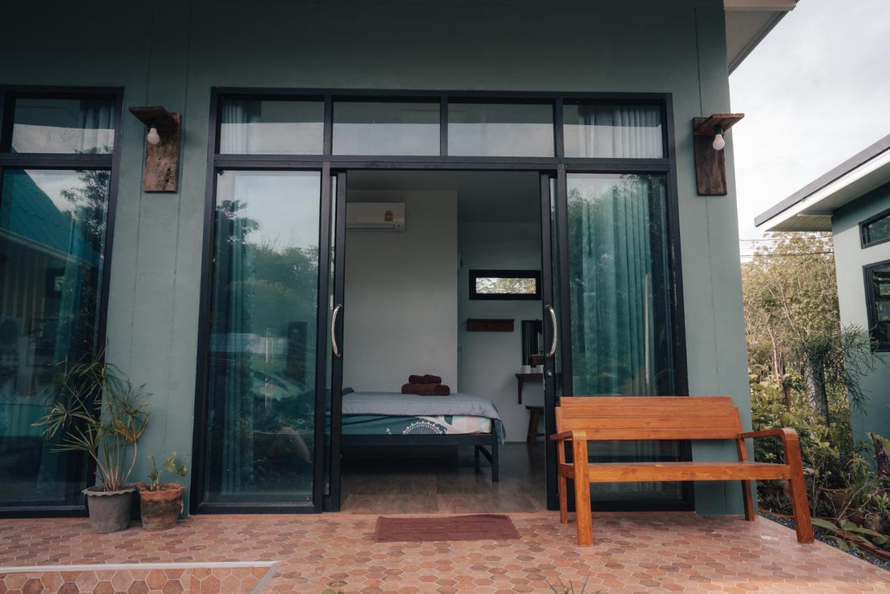 Baan Laanta@Lanta Hotel Koh Lanta Exterior photo